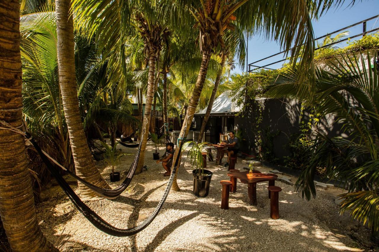 Che Holbox Hostel & Bar Adults Only ภายนอก รูปภาพ